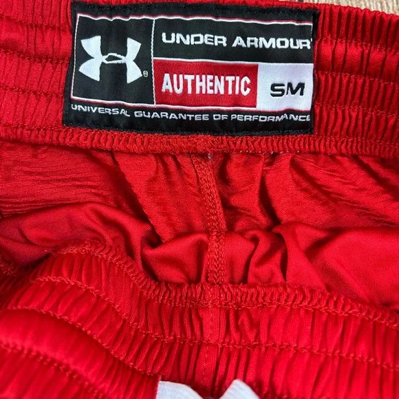 Mens Under Armour Red White Athletic Gym Shorts Size Small - Picture 4 of 6